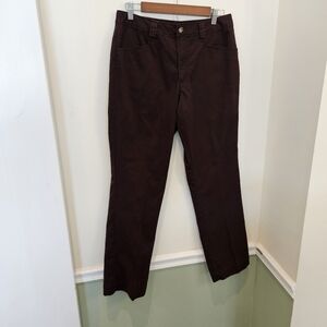 BROWN Dressbarn Pants Size 6 Average